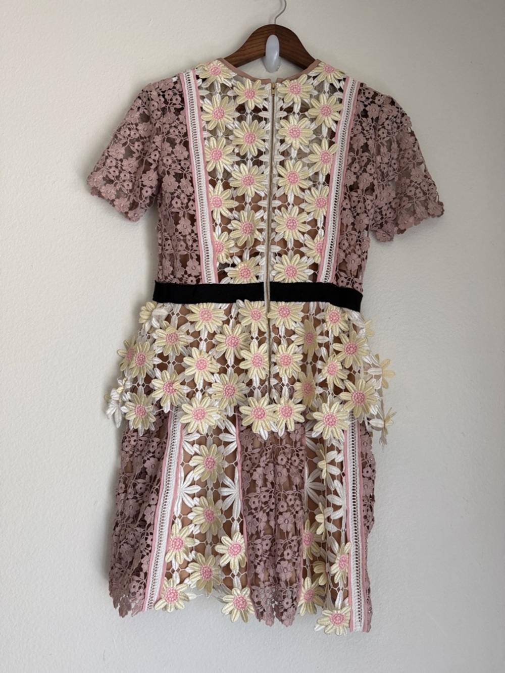 Self-Portrait Dusty Rose Lace Dress with Yellow & Pink Floral Appliqué - Picture 6 of 12